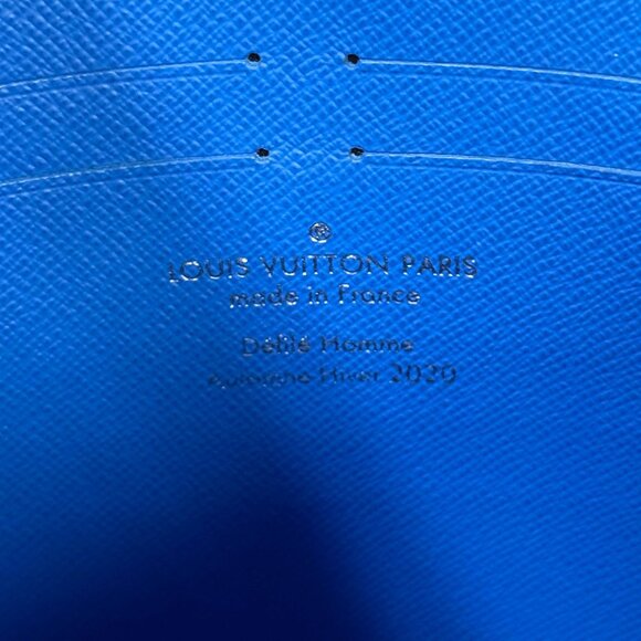 Louis Vuitton LV Monogram A4 Virgil Abloh Blue Clouds Pochette Voyage MM Monogra - Picture 10 of 12